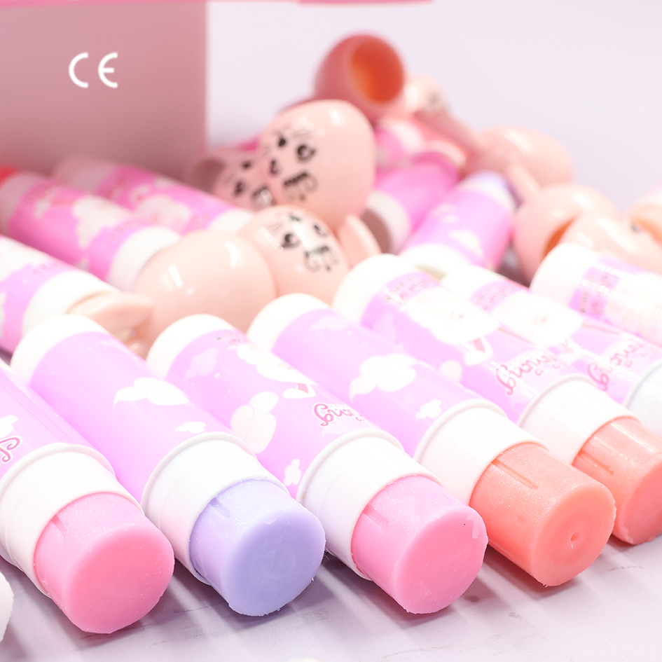 High Quality Rabbit Themed Kids Makeup Set Factory Cosmetic Set with Moisturizing Lipstick for Children
